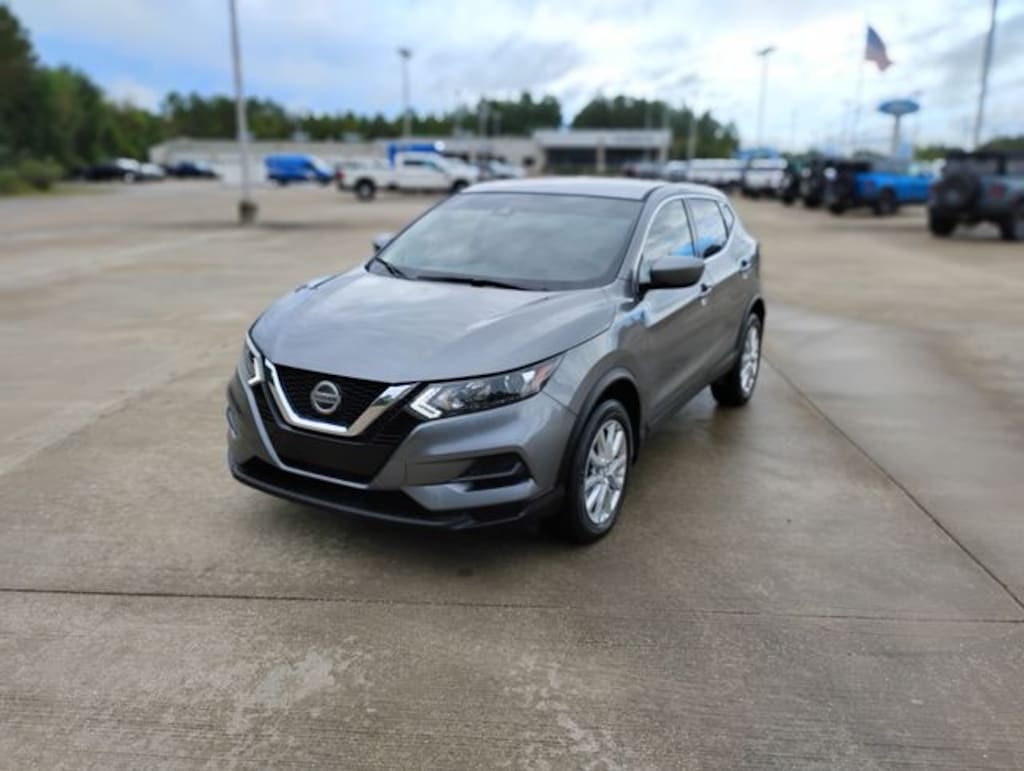 Used 2020 Nissan Rogue Sport S SUV