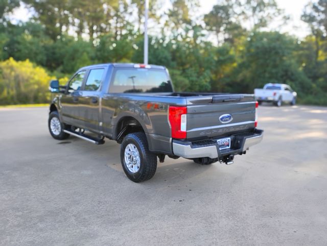 2018 Ford F-250 photo 3