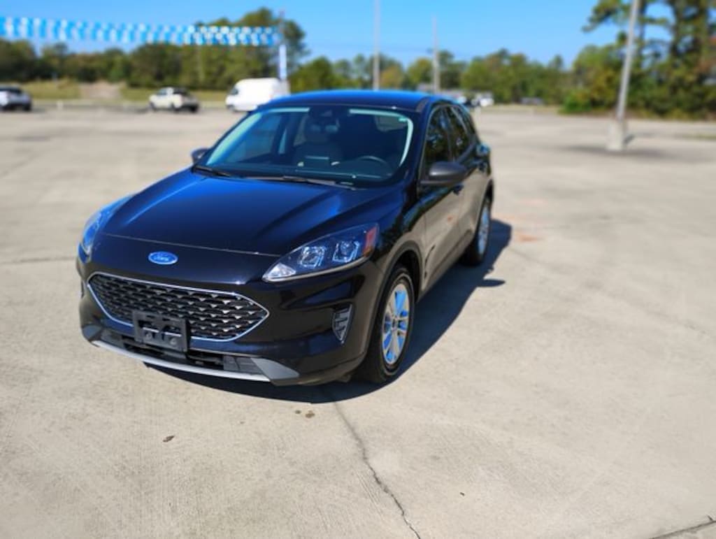 Used 2022 Ford Escape SE SUV