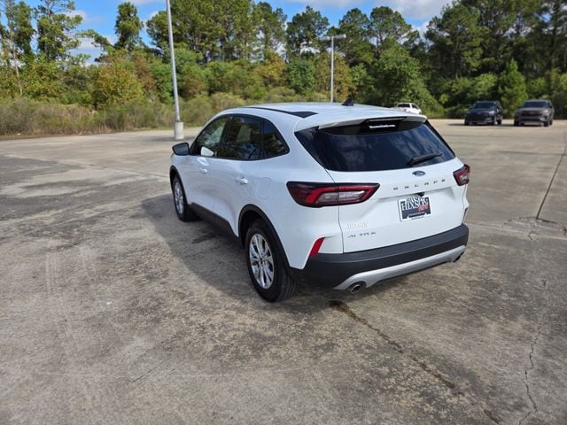 2025 Ford Escape Active photo 3