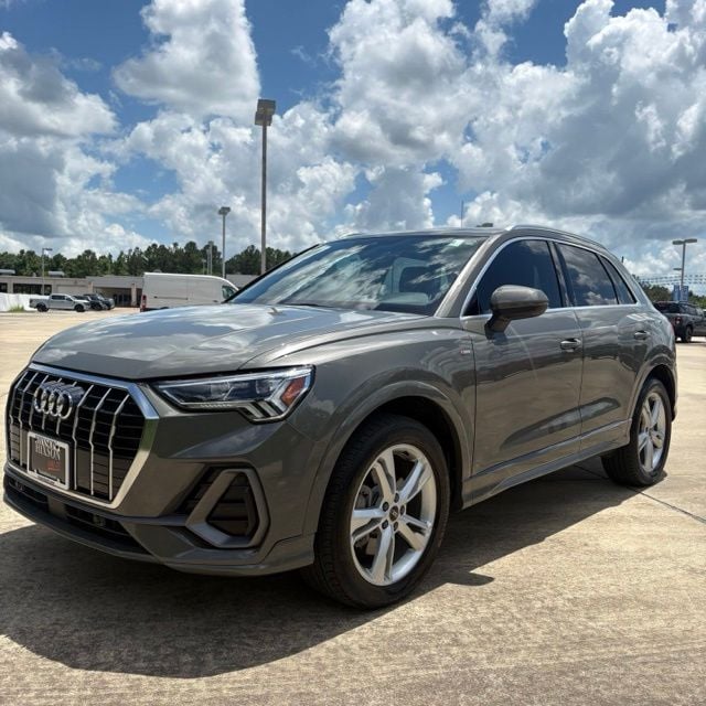 2024 Audi Q3 45 TFSI S Line Premium Plus quattro's photo