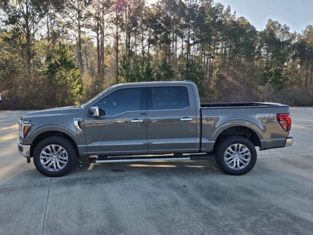 Used 2025 Ford F-150 Lariat Truck