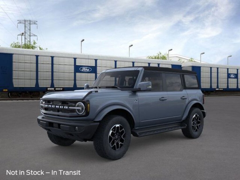New 2025 Ford Bronco Outer Banks SUV