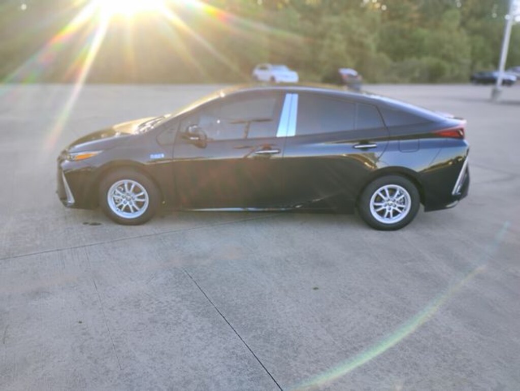 Used 2021 Toyota Prius Prime LE Hatchback