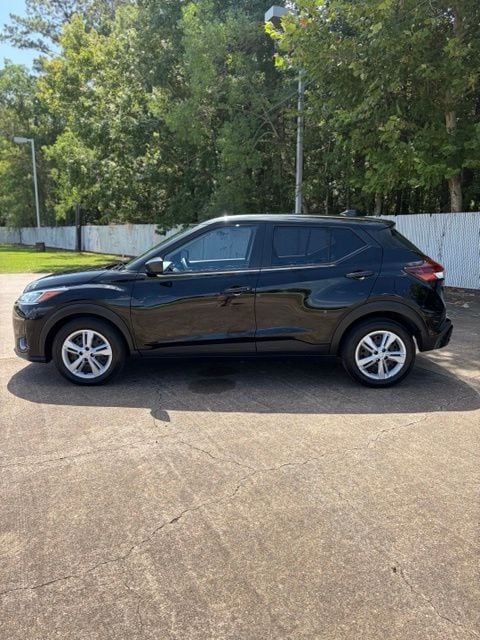 Used 2023 Nissan Kicks S with VIN 3N1CP5BV3PL561212 for sale in Leesville, LA