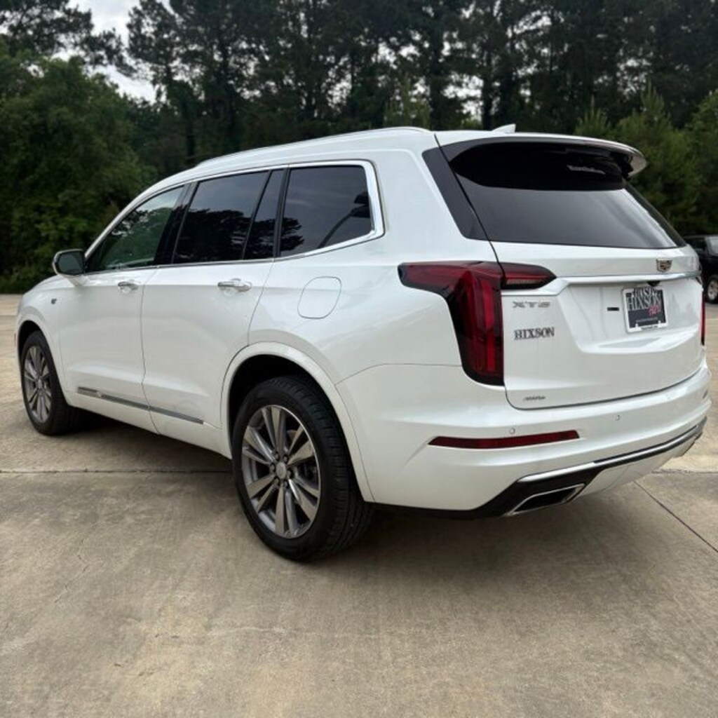 Used 2022 Cadillac XT6 Premium Luxury SUV