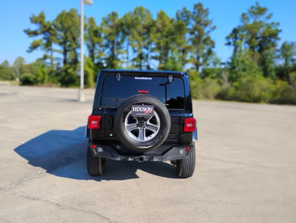 Used 2020 Jeep Wrangler Unlimited Sahara SUV