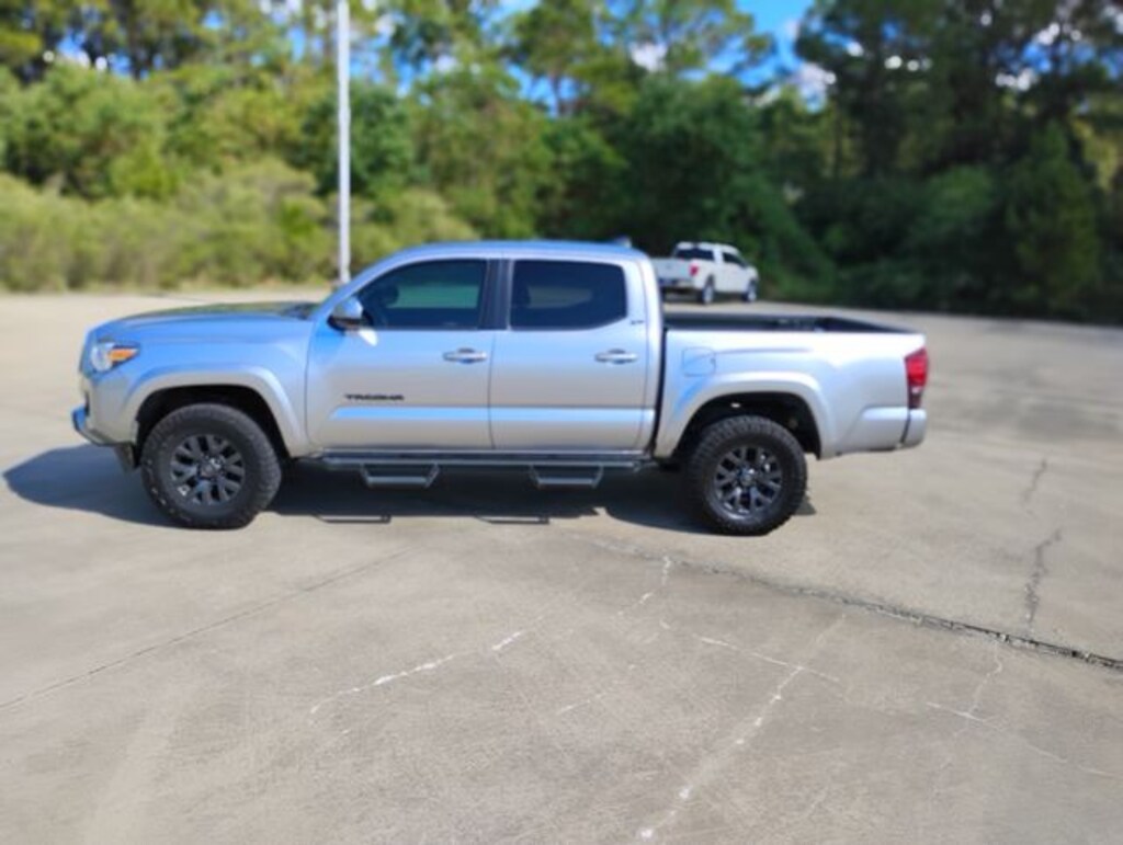 Used 2023 Toyota Tacoma TRD Off-Road Truck