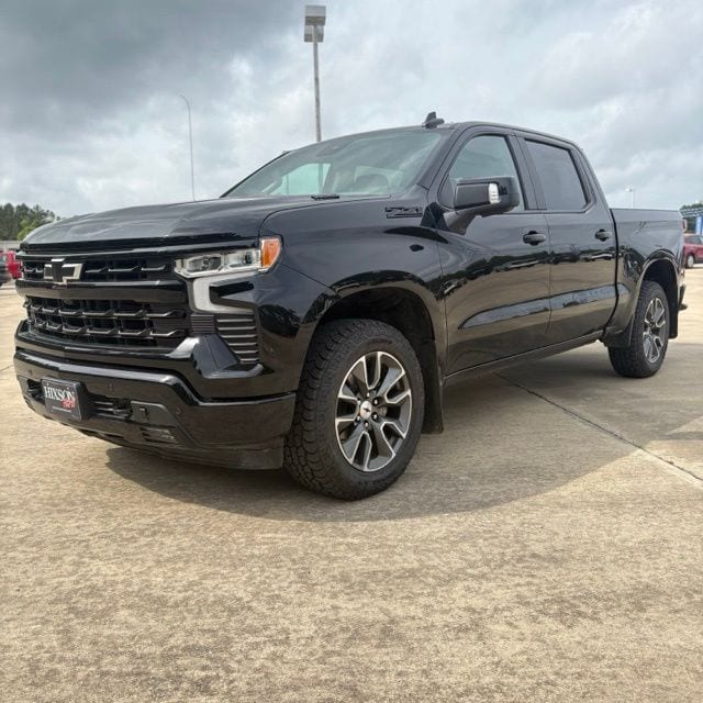 2025 Chevrolet Silverado 1500 RST 4X4 Crew Cab Short Box's photo