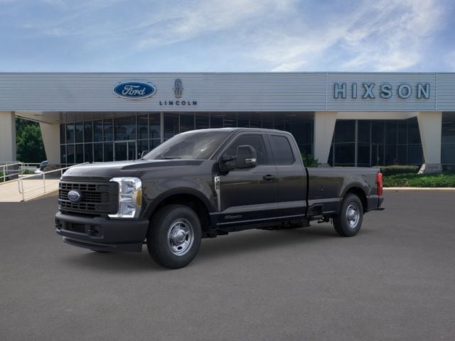 2026 Ford F-350 XL SuperCab 8' Box SRW's photo