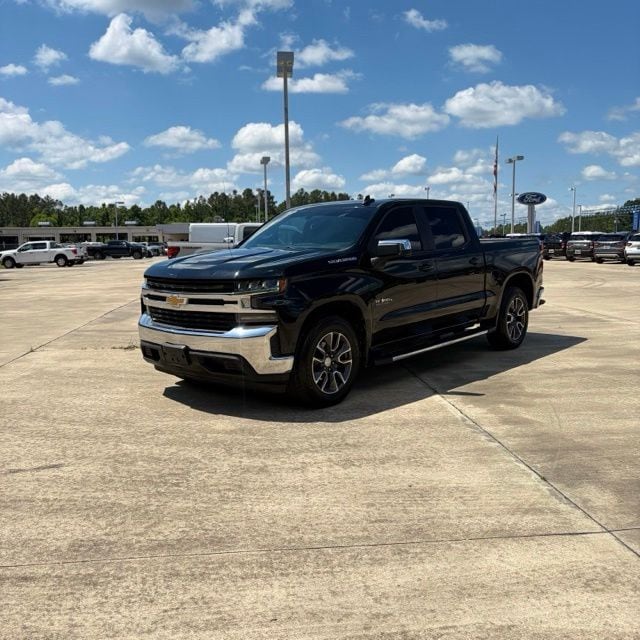 2021 Chevrolet Silverado 1500 LT Crew Cab Short Box's photo