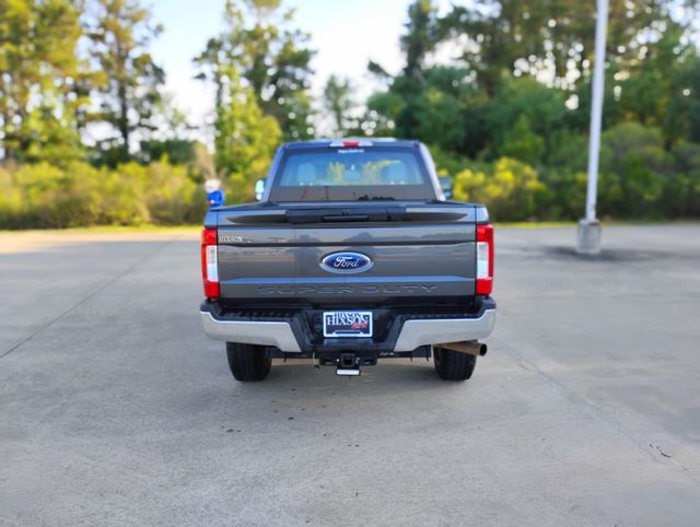2018 Ford F-250 photo 4