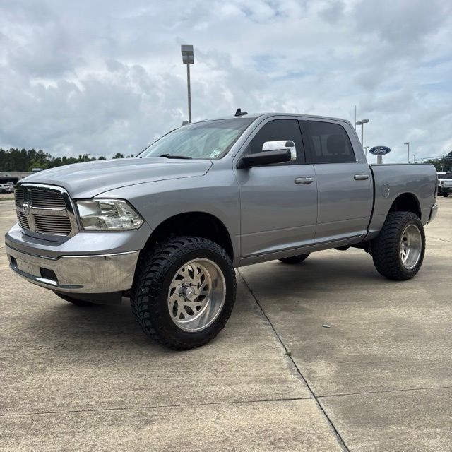 2020 RAM 1500 Classic Warlock 4x4 Crew Cab 5'7's photo