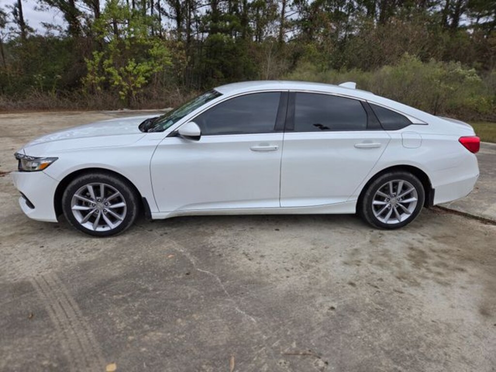 Used 2022 Honda Accord LX Sedan
