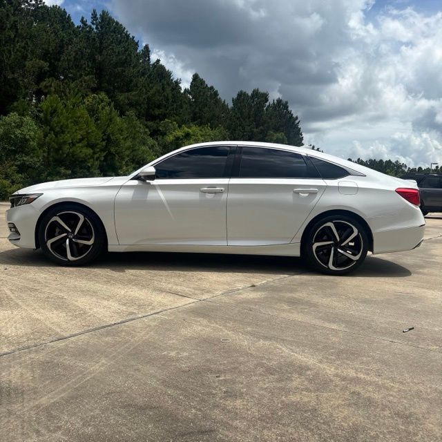 1HGCV2F30JA018846