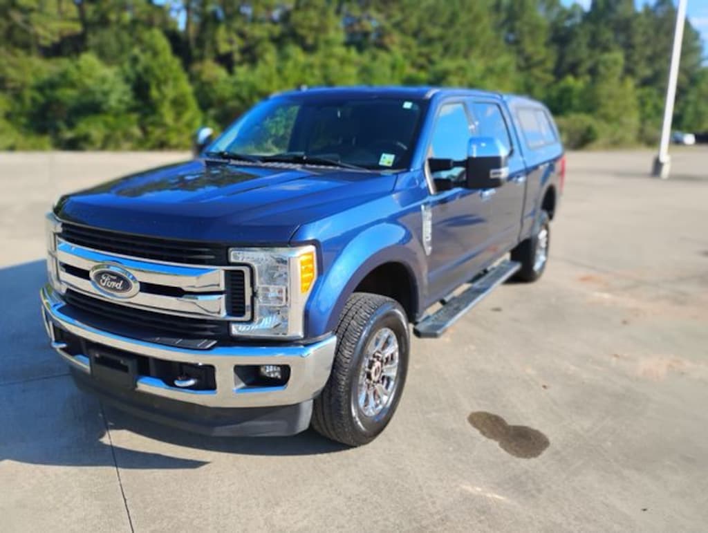 Used 2017 Ford F-250SD XLT Truck