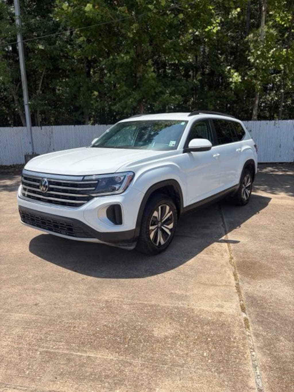 Used 2024 Volkswagen Atlas 2.0T SE SUV