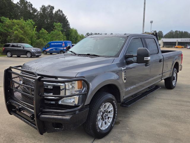 2022 Ford F-250 XLT 4x4 Crew Cab 8' Box's photo
