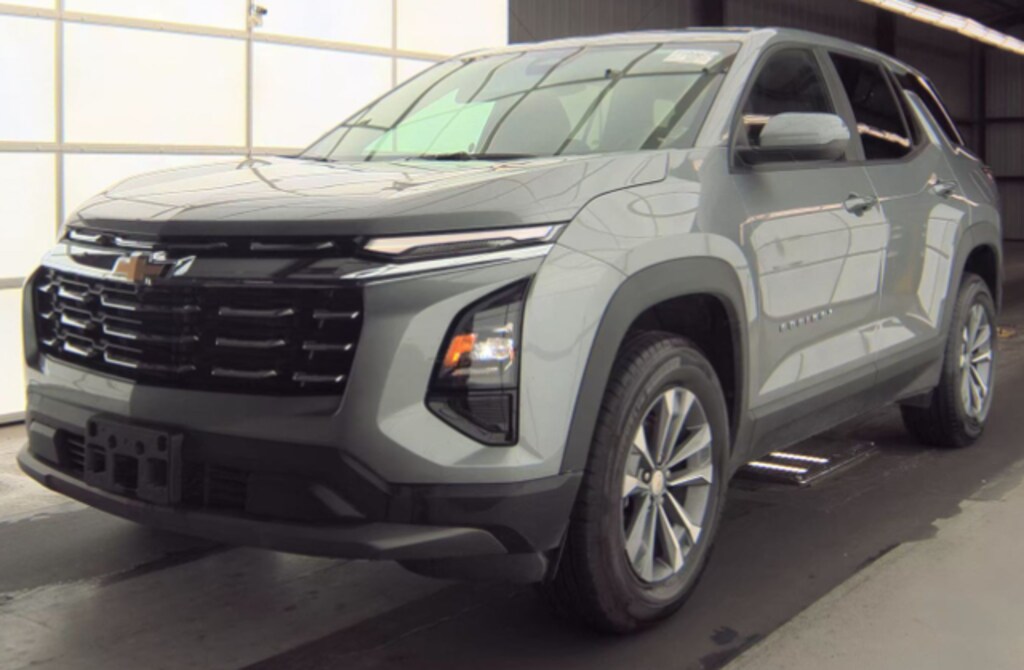 Used 2025 Chevrolet Equinox LT SUV