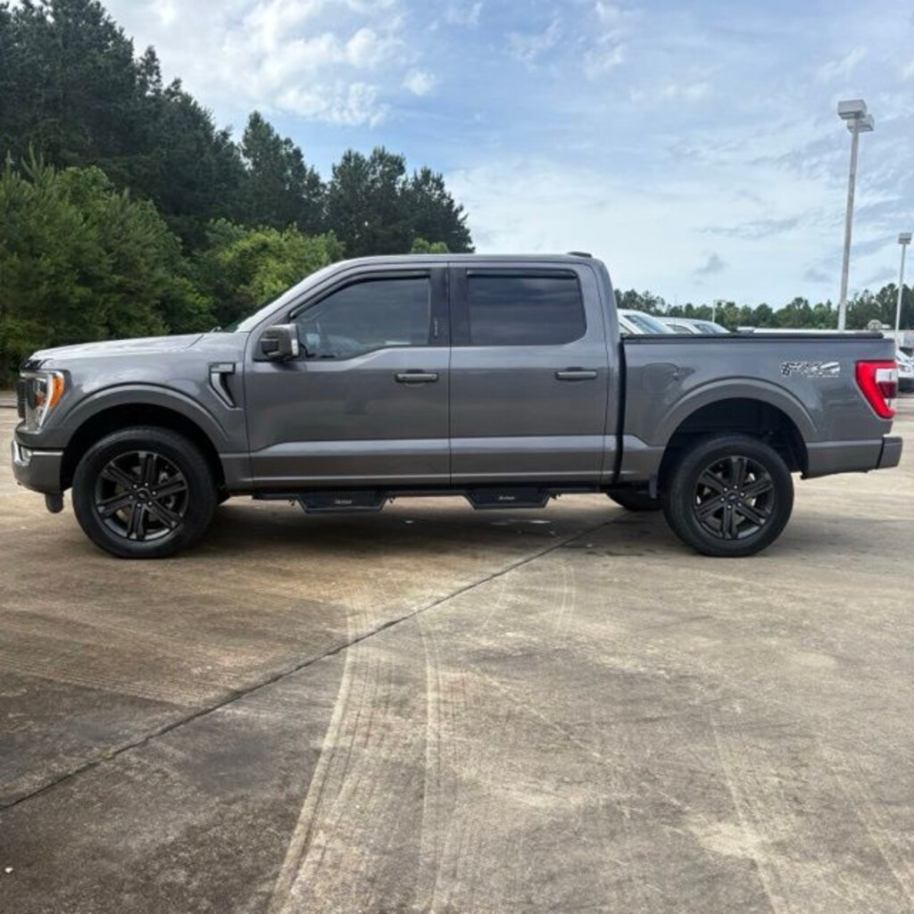 Used 2023 Ford F-150 Lariat Truck