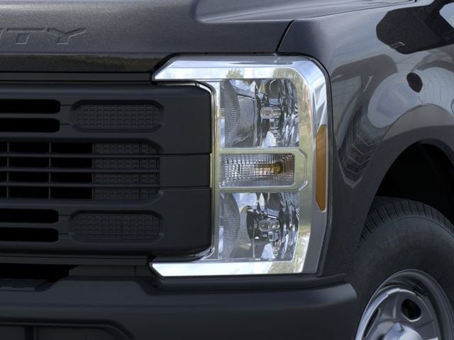 2026 Ford F-350 Super Duty XL - Photo 42