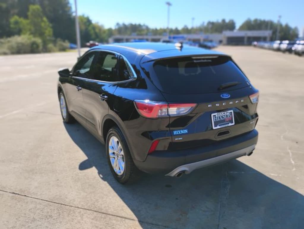 Used 2022 Ford Escape SE SUV
