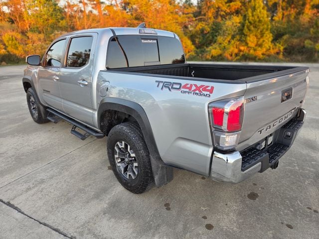 2022 Toyota Tacoma TRD Off-Road 4x4 photo 2
