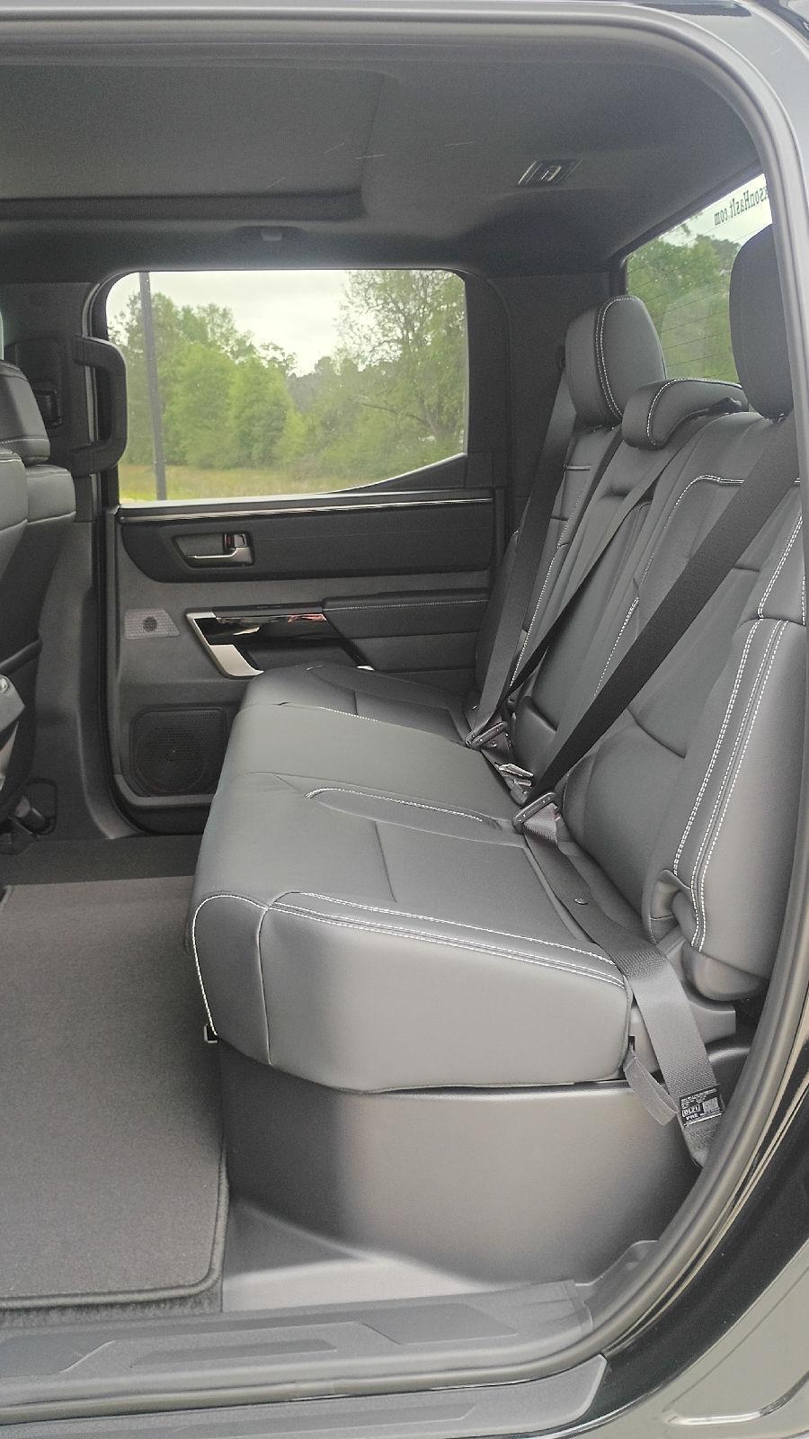 2026 Toyota Tundra Limited - Photo 13