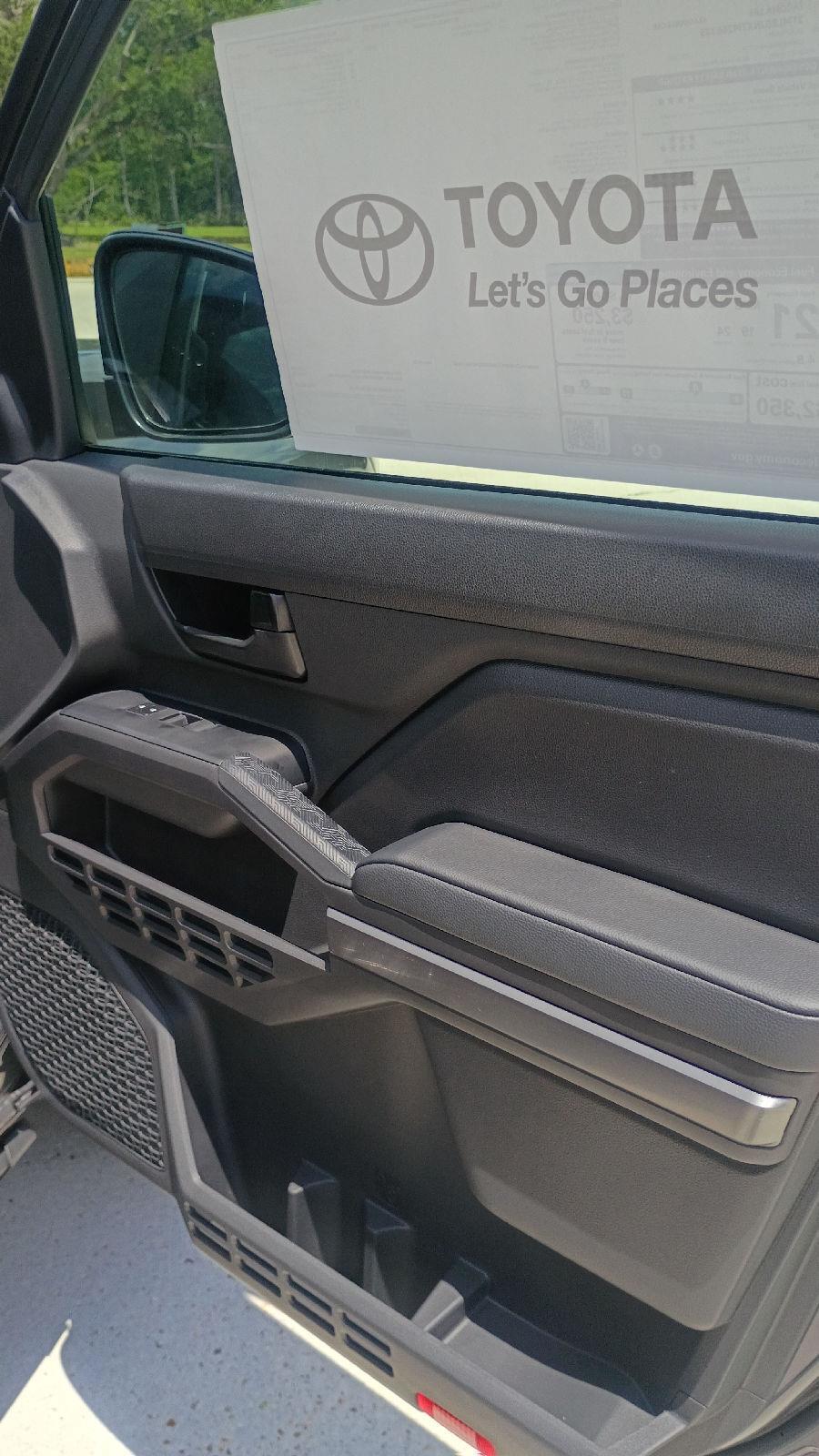 2026 Toyota Tacoma SR5 - Photo 19