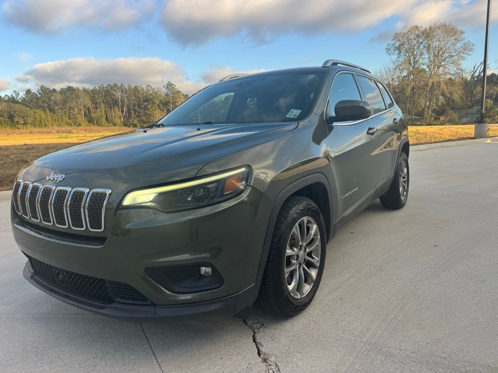 Used 2021 Jeep Cherokee Latitude Plus with VIN 1C4PJLLB6MD116053 for sale in DeRidder, LA