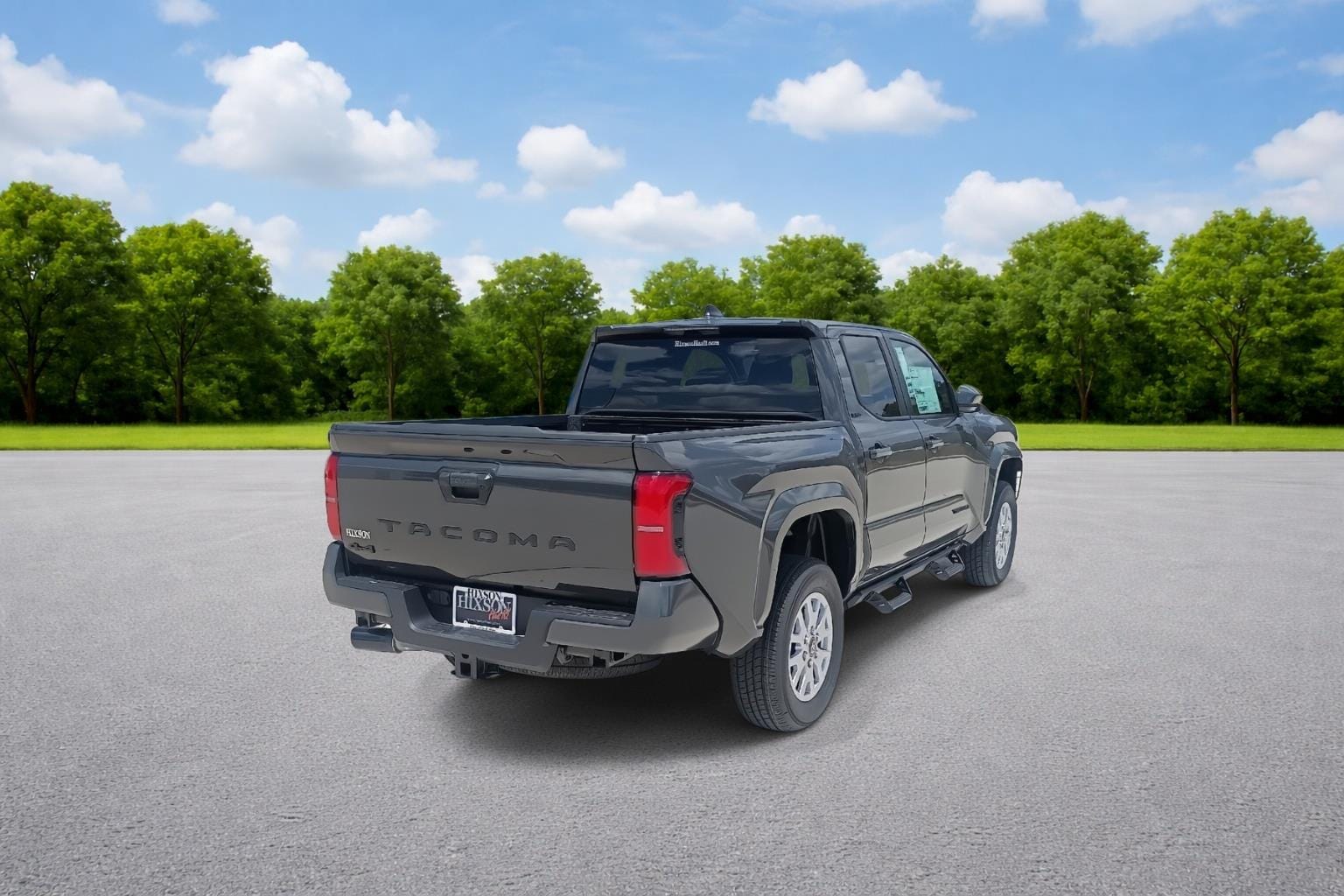 2026 Toyota Tacoma SR5 - Photo 7