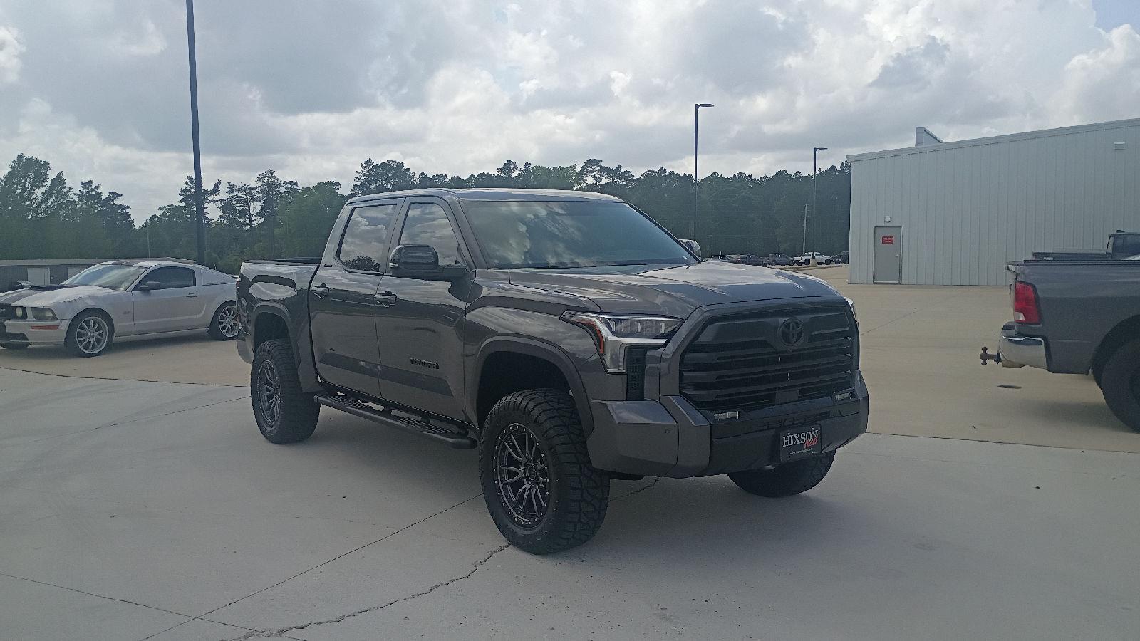 Magnetic Gray Metallic 2026 Toyota Tundra Limited CrewMax Cab 4WD Pickup Truck Four-Wheel Drive Automatic