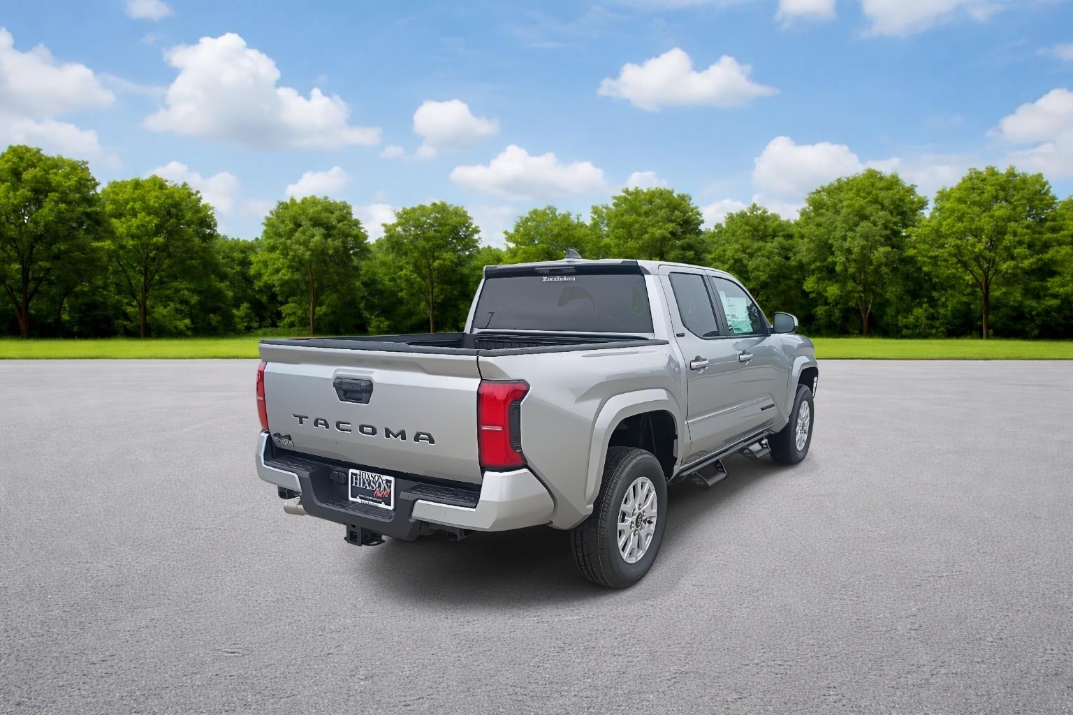 View vehicle photo 7