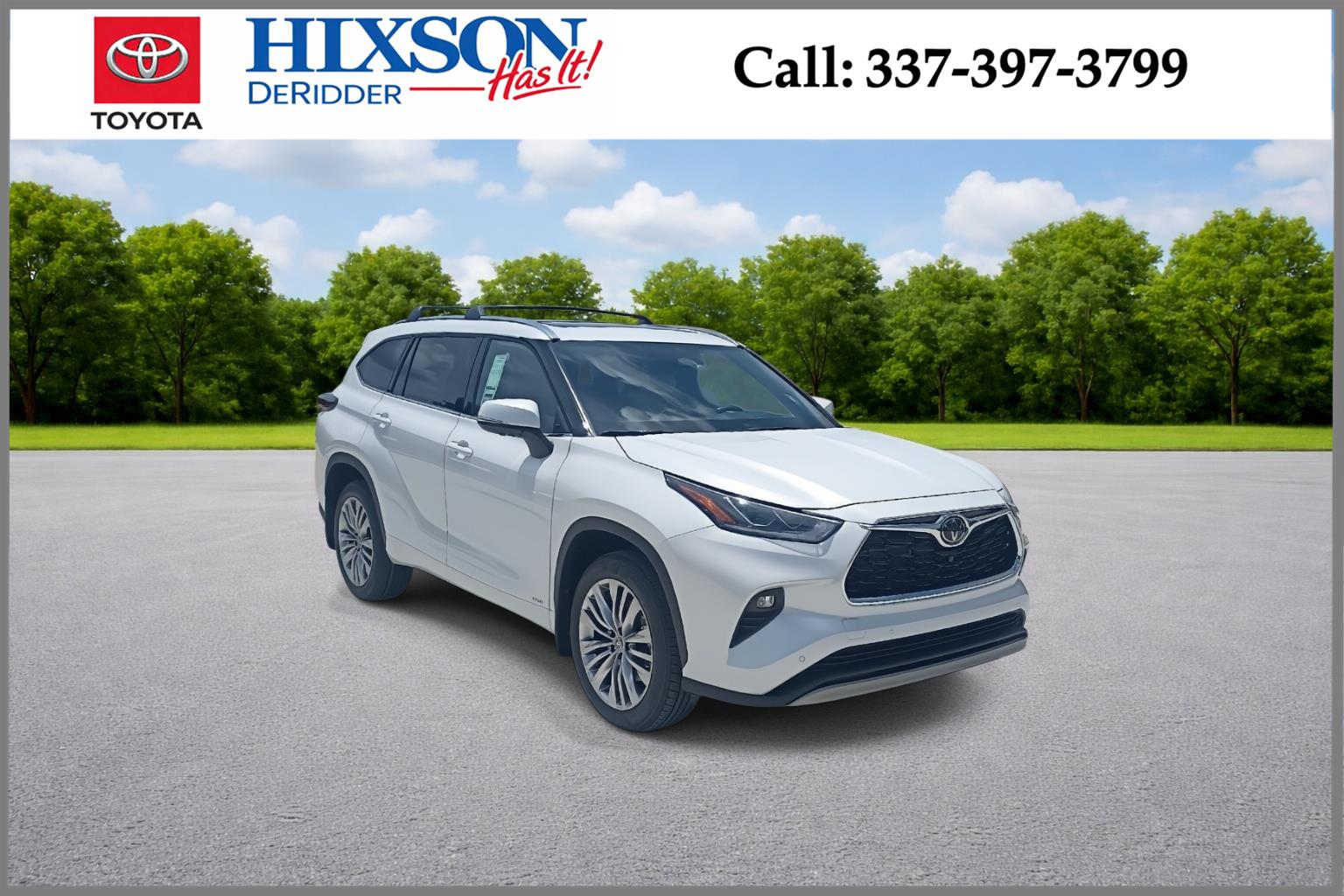 White (Wind Chill Pearl) 2026 Toyota Highlander Hybrid Platinum AWD SUV / Crossover All-Wheel Drive Continuously Variable Transmission