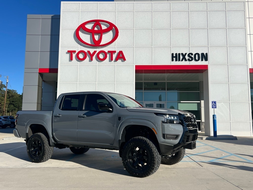 2026 Nissan Frontier SV's photo