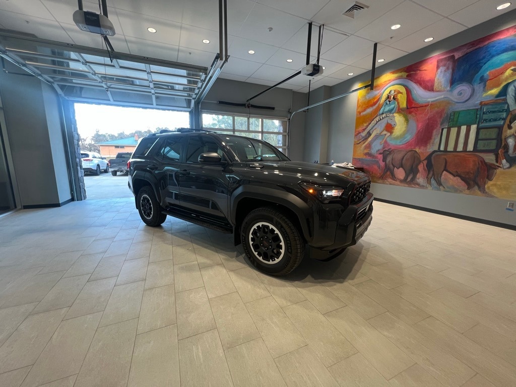 2025 Toyota 4Runner TRD Off-Road's photo