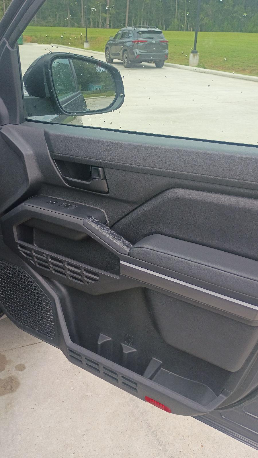 2024 Toyota Tacoma SR5 - Photo 19