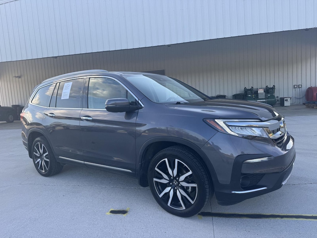 2022 Honda Pilot Touring photo 3