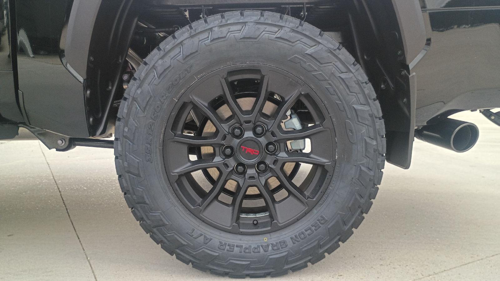 2026 Toyota Tundra Limited - Photo 23