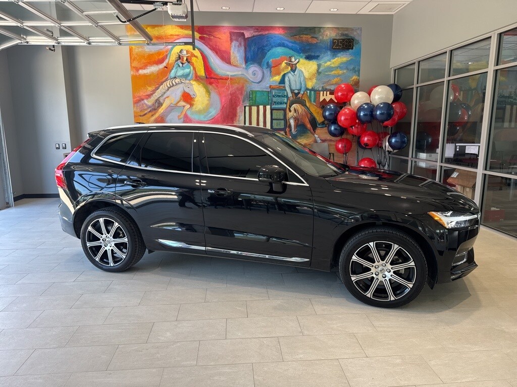 2021 Volvo XC60 T5 Inscription photo 4
