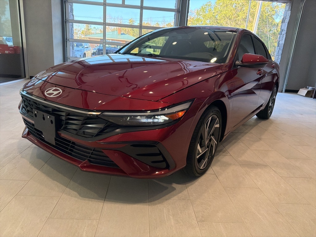 2024 Hyundai Elantra Limited