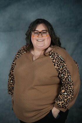 Staff member Bella Nash from 5aa28e521977