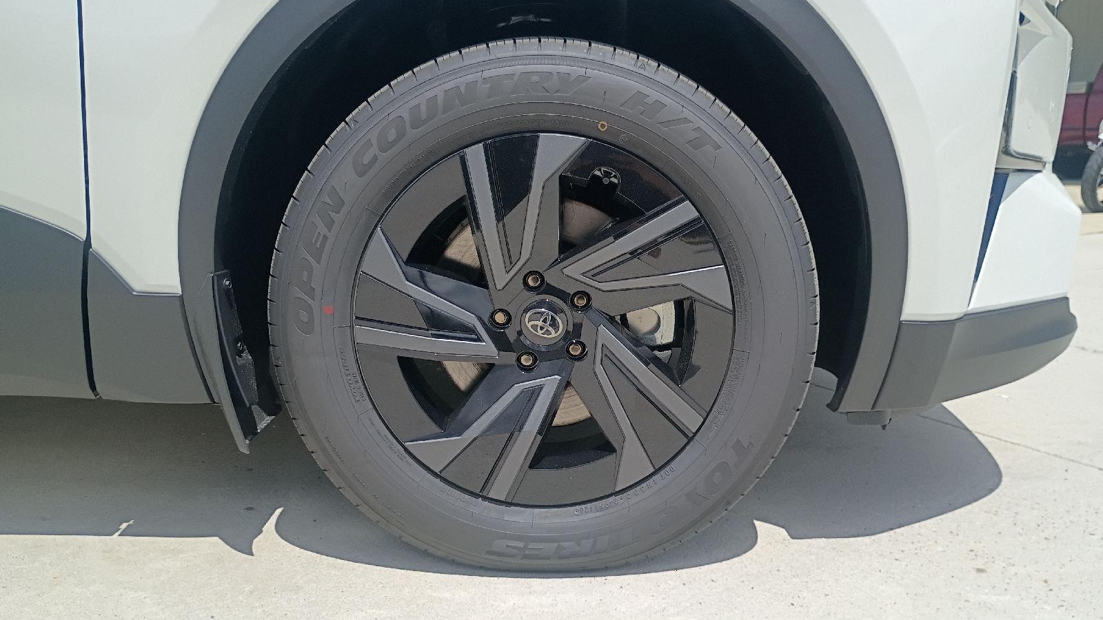 2026 Toyota C-HR SE - Photo 21