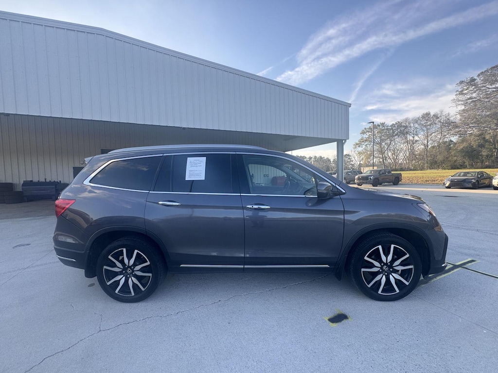 2022 Honda Pilot Touring photo 4