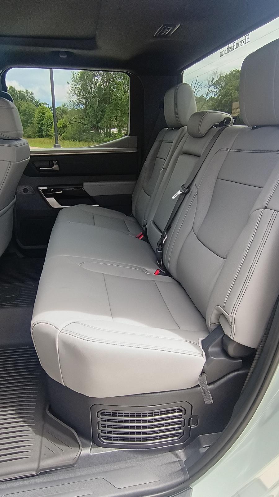2026 Toyota Tundra Limited - Photo 13