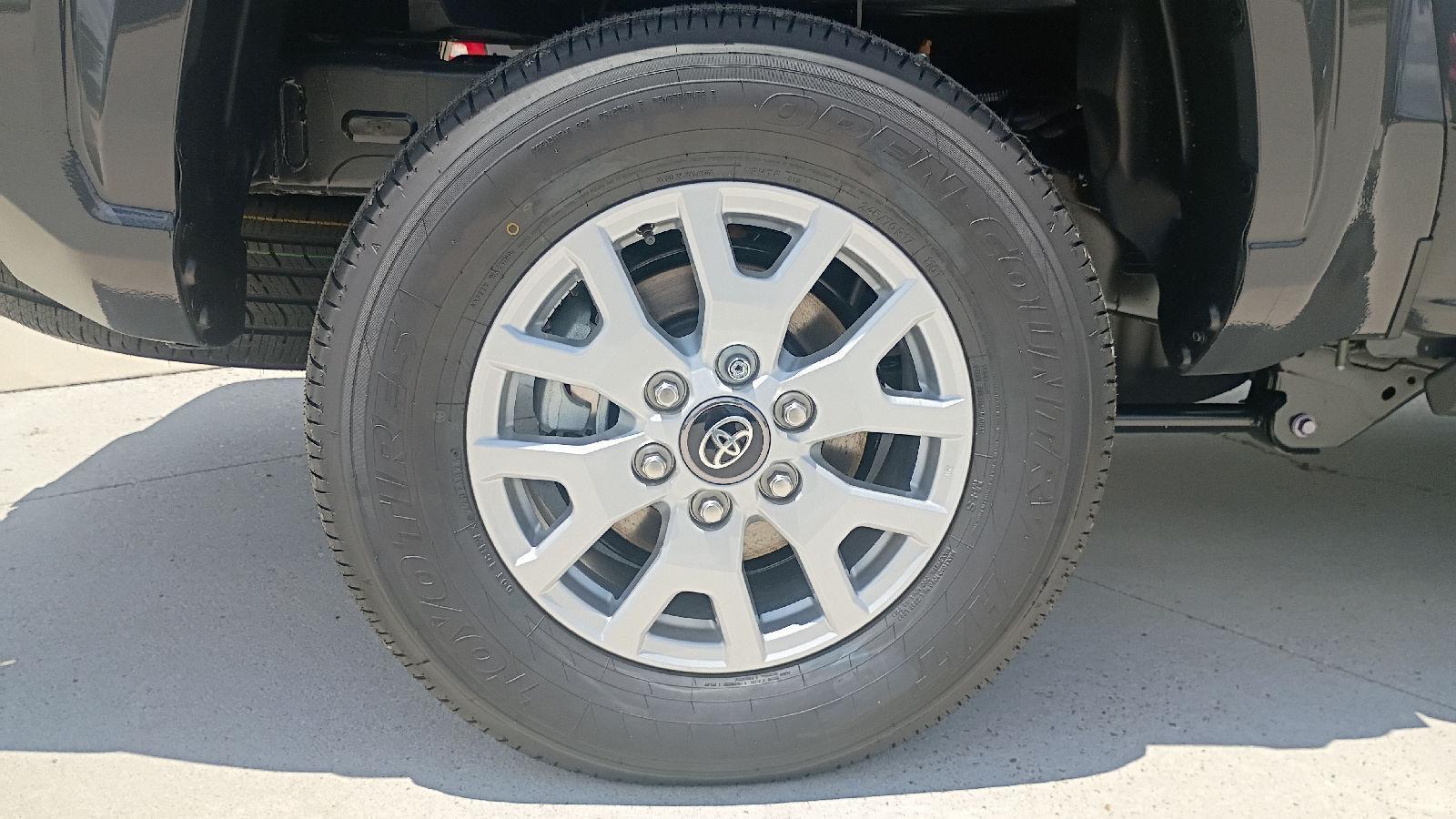 2026 Toyota Tacoma SR5 - Photo 22
