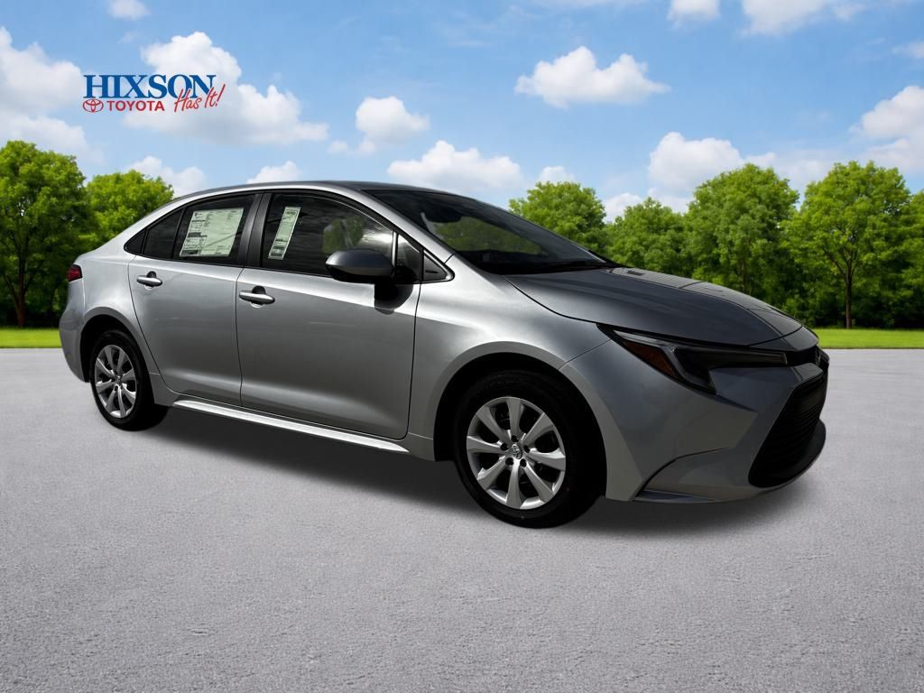 2026 Toyota Corolla LE's photo