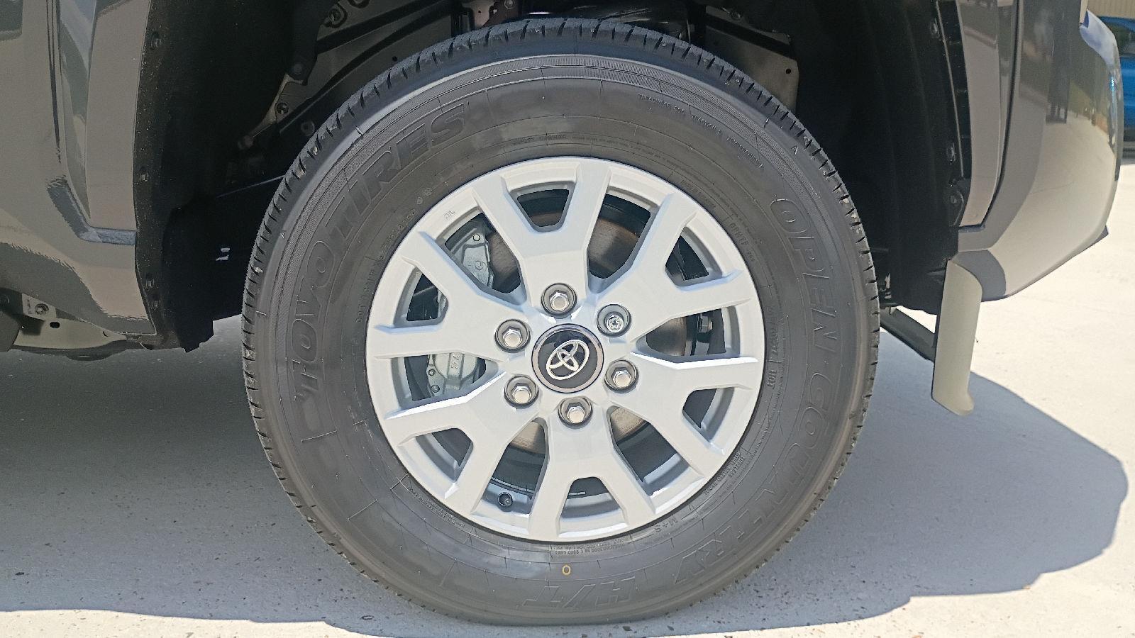 2026 Toyota Tacoma SR5 - Photo 21