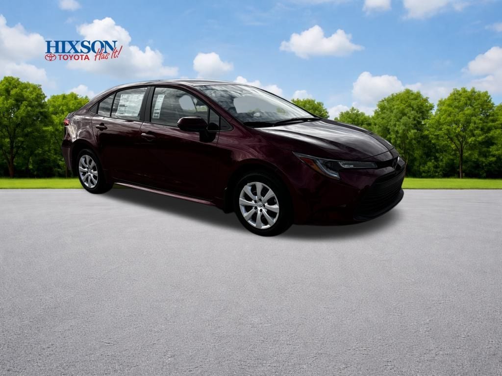 2026 Toyota Corolla LE's photo