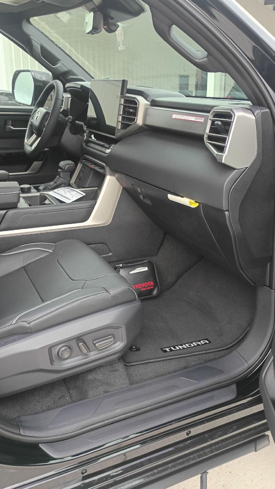 2026 Toyota Tundra Limited - Photo 20